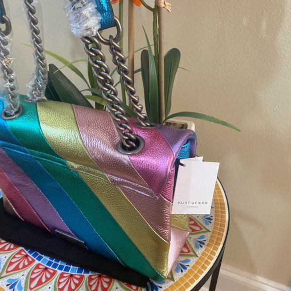 Kurt Geiger Kensington Leather Convertible Shoulder Bag - Picture 9 of 12